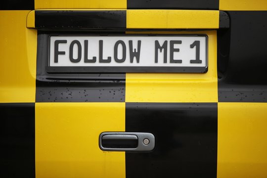 Folloe me