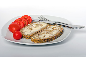 Butterbrot mit Tomaten
