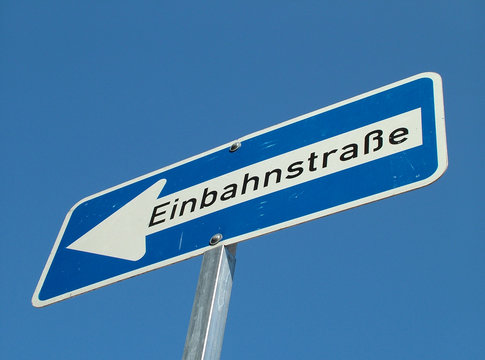 Einbahnstra&szlig;e