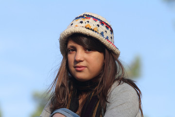 jolie jeune fille triste