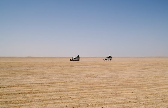 jeeps in desert