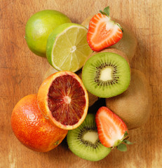 Fototapeta na wymiar fruits vitaminés