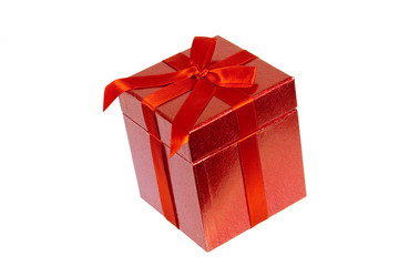 Geschenk mit roter Schleife,freigestellt