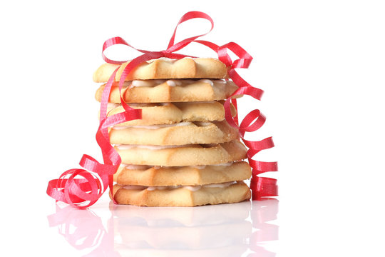 Christmas Shortbread Cookies With Red Bow.