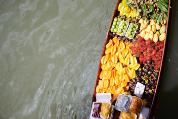 Fruits boat