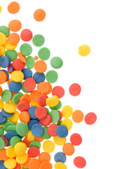 Fototapeta na wymiar kolorowe cukierki na białym tle