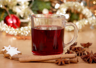 hot wine punch and star anise - xmas
