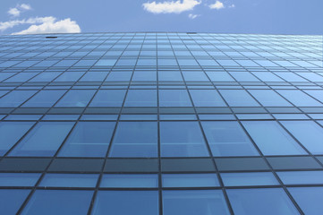 Fototapeta na wymiar edificio urbano di vetro
