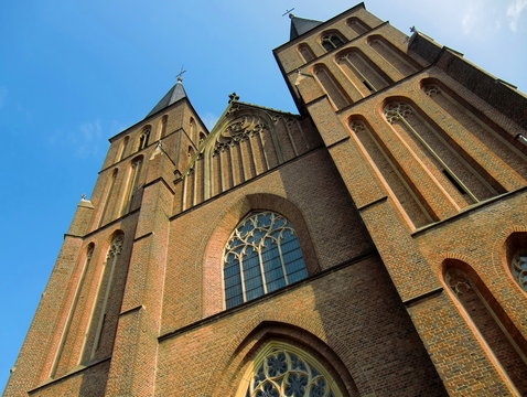 Pfarrkirche St. Mari&auml; Himmelfahrt in Kleve am Niederrhein