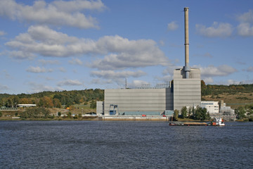 akw