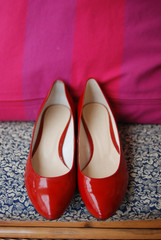 red female shoes for weddings