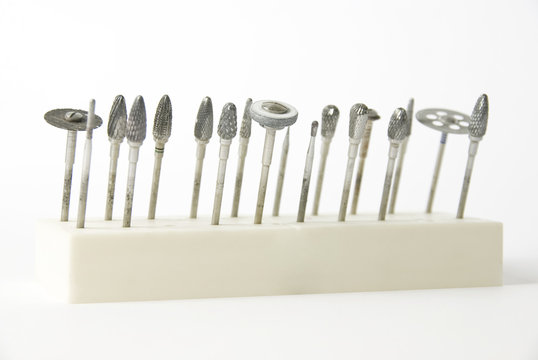 Dental-Labor_fr&auml;sen