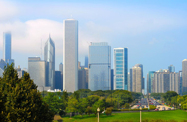 Obraz premium Chicago skyline lookin north down Lake Shore Boulevard