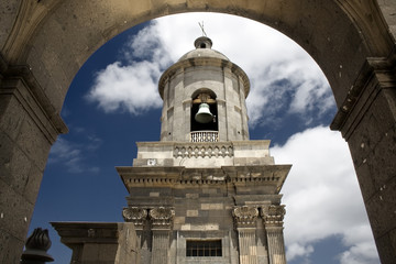 Fototapeta premium Campanario de Santa Ana
