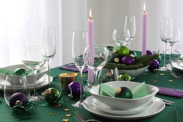 Weihnachtlicher Tisch