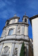 Fototapeta na wymiar Kościół w Madrycie