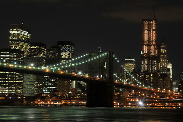 Fototapeta na wymiar Brooklyn bridge & Lower Manhattan.