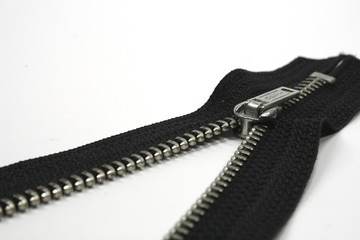 Reissverschluss schwarz