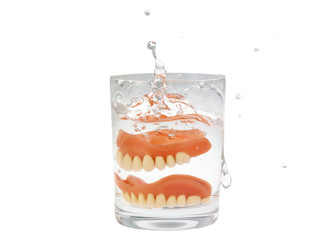 Gebiss Glas Reinigung 2