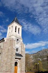 Fototapeta na wymiar Iglesia de Carmenes