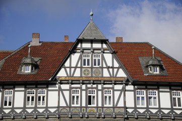 Fototapeta na wymiar Haus am Marktplatz in Goslar