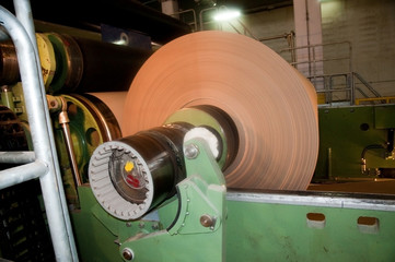 Fabbrica cartone &ndash; Macchina continua