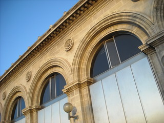 façade de caractere