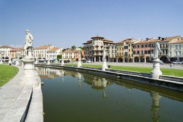 Padova, Prato della Valle 4