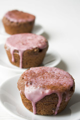 Muffins mit rosa Glasur