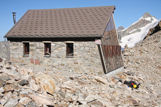Refuge Ad&egrave;le Planchard, Ecrins