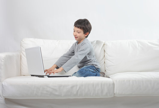child at computer