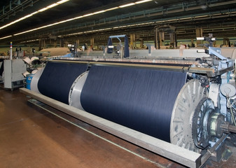Industria tessile: produzione di tessuto denim
