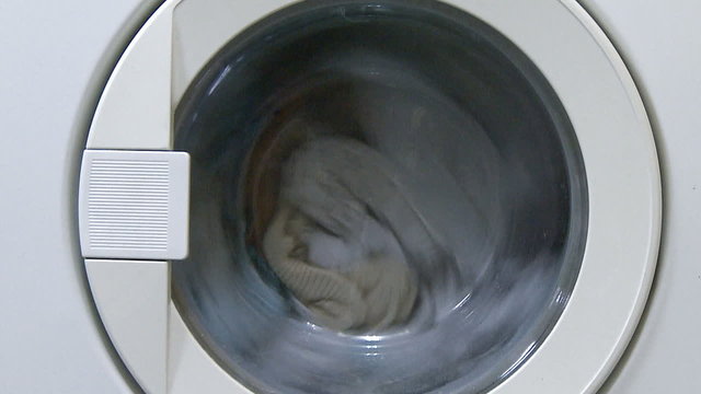 Washing machine working