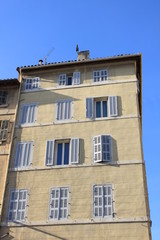 Propriété au soleil