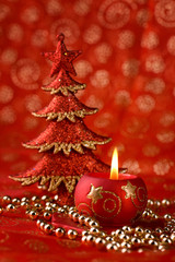 Shinny red tree and candle
