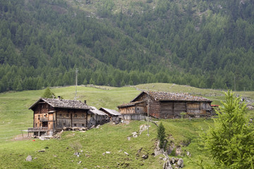 Fototapeta premium bauernhof in südtirol