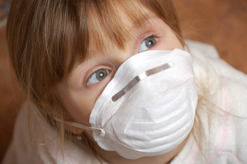 girl with protective mask