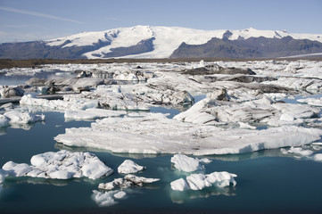 Fototapeta na wymiar Góry lodowe