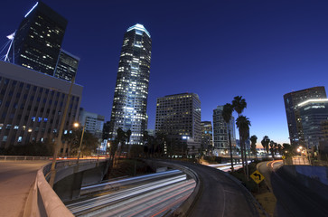 Fototapeta na wymiar Los Angeles city skyline and freeway