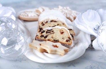 Christmas cake and cookies