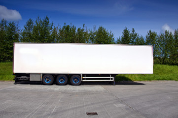 air conditioned truck trailer for haulage transporting