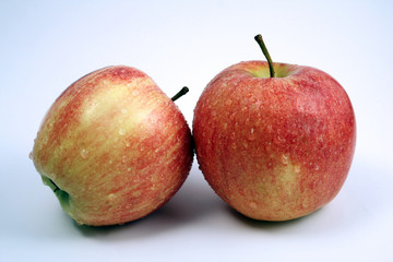 Saftige rote Äpfel