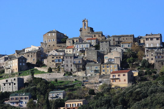 village corse furiani