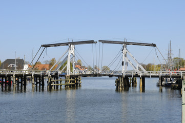 Fototapeta premium Hebebrücke über die Wieck