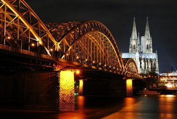 Hohenzollernbrücke - kölner Dom