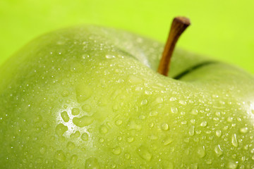 green apple