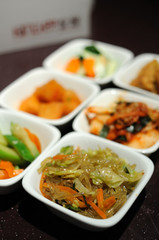 Korean cuisine side dishes