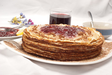 Pancake with jam