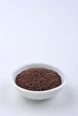brown mustard seeds are tiny round seed