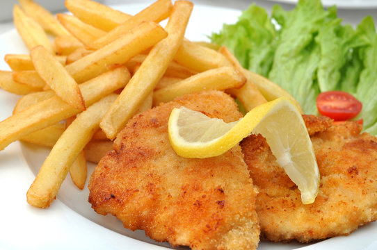 Schnitzel mit Pommesfrites